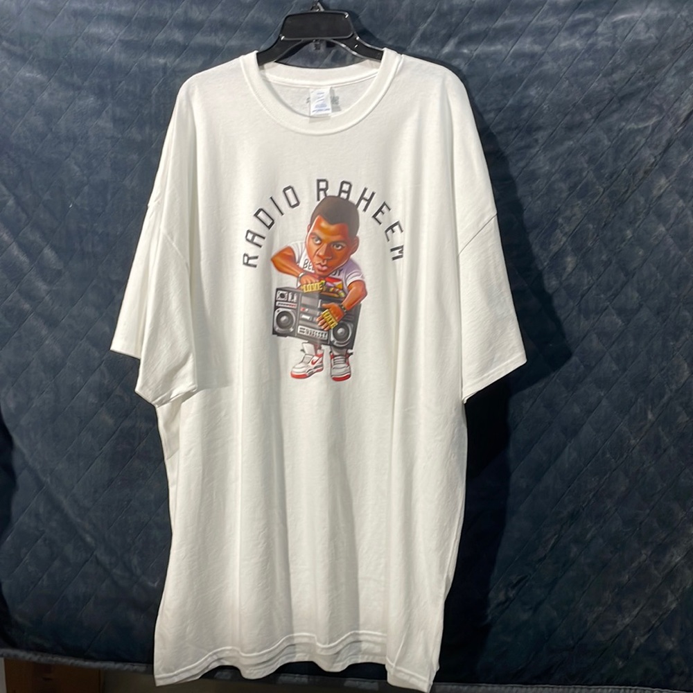 Streetwear official men’s Radio Raheem short sleeves T-shirt size 4X